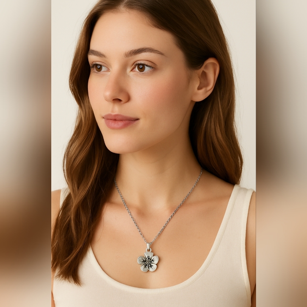 New Silver Cherry Blossom Flower Necklace Dainty Flora Pendant chain Gift Party